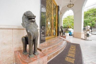 LICHIA ROYAL GARDEN HOTEL