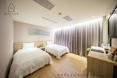 UNIQUE HOTEL SMILE 73 HOTEL