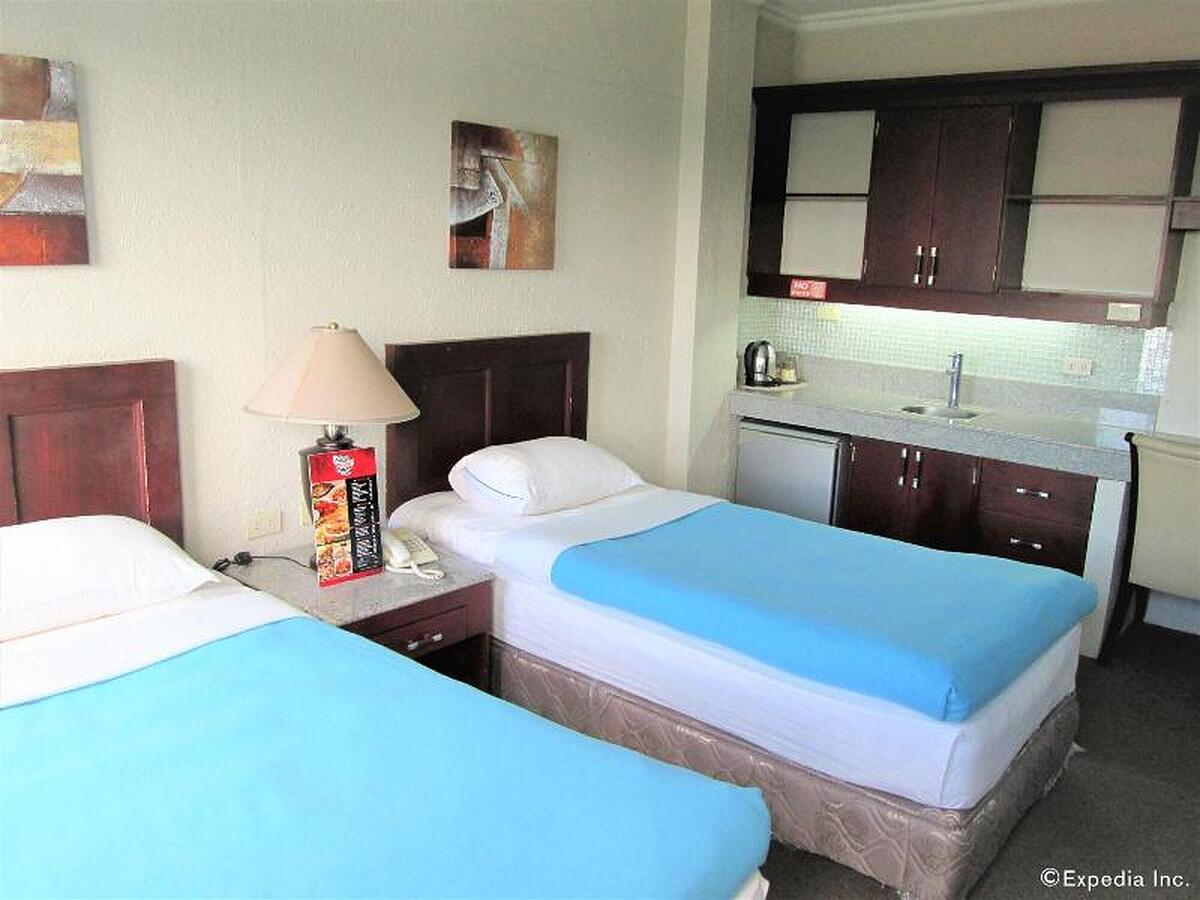 Stonestown Suites