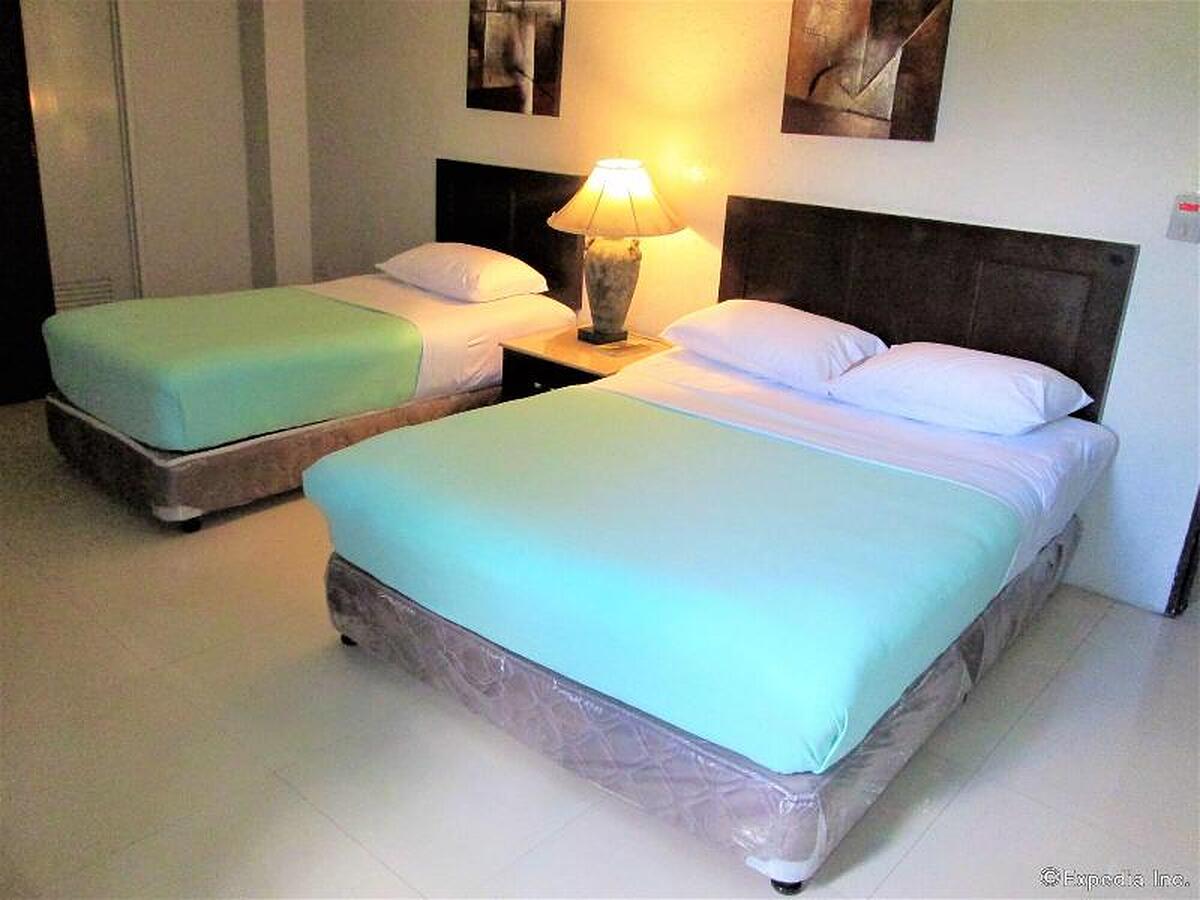Stonestown Suites