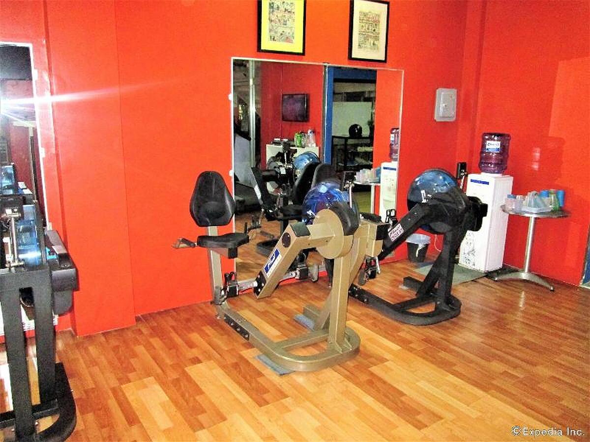 Stonestown Suites