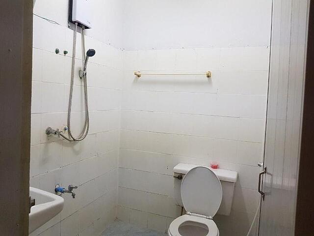 ANN HOSTEL