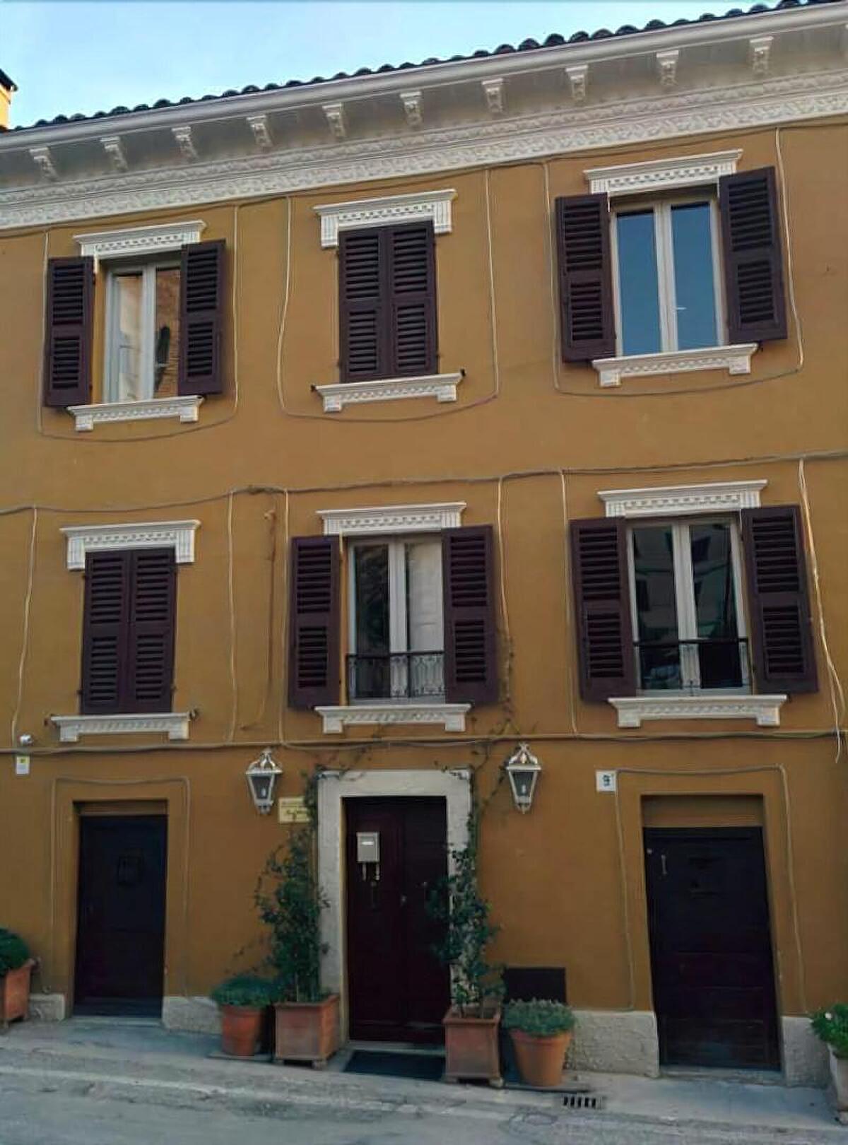 B B Le Conce