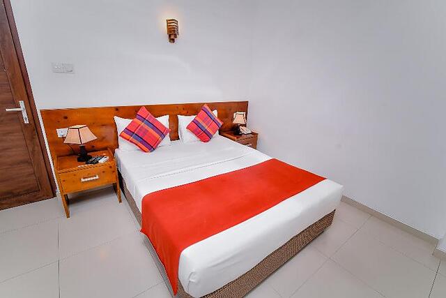 My City Hotel