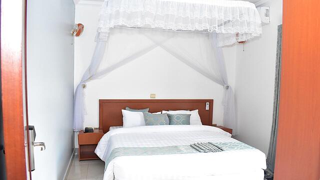 Lebanon Hotel