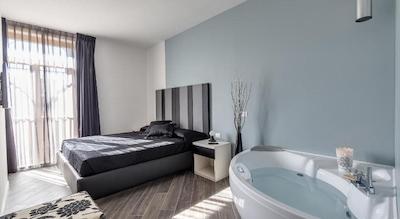 Blue Inn Luxury Suites