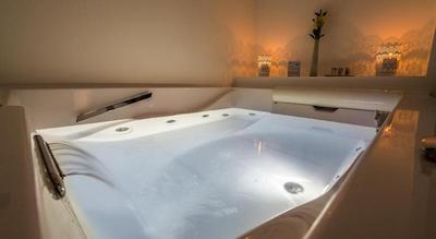 Blue Inn Luxury Suites