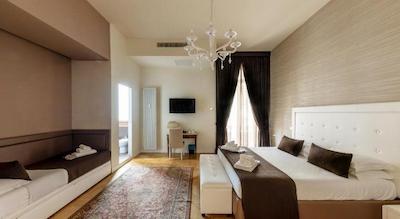 Blue Inn Luxury Suites