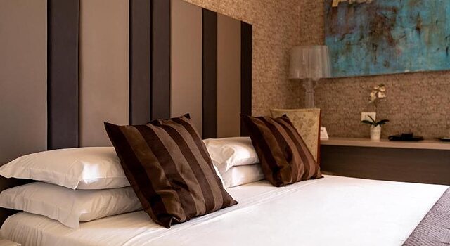 Blue Inn Luxury Suites