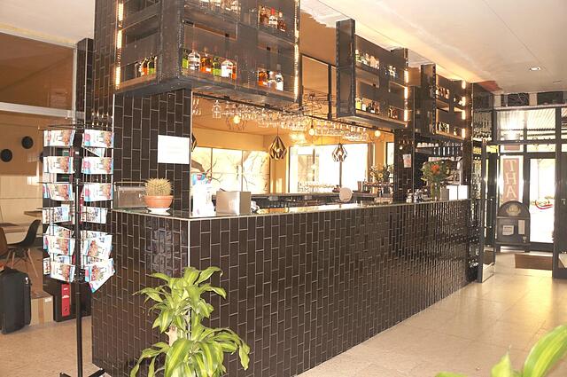 Escale Hotel