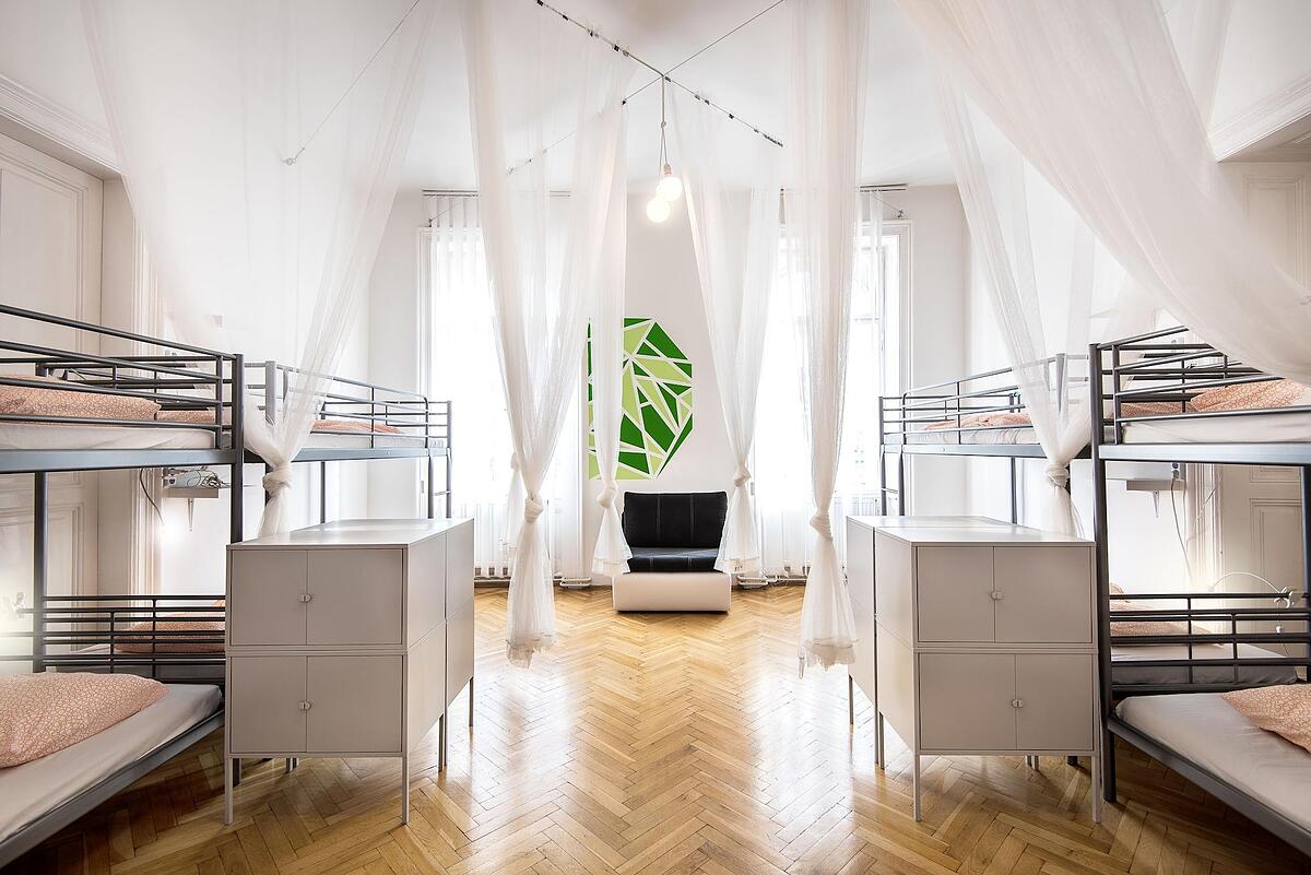 Avenue Hostel