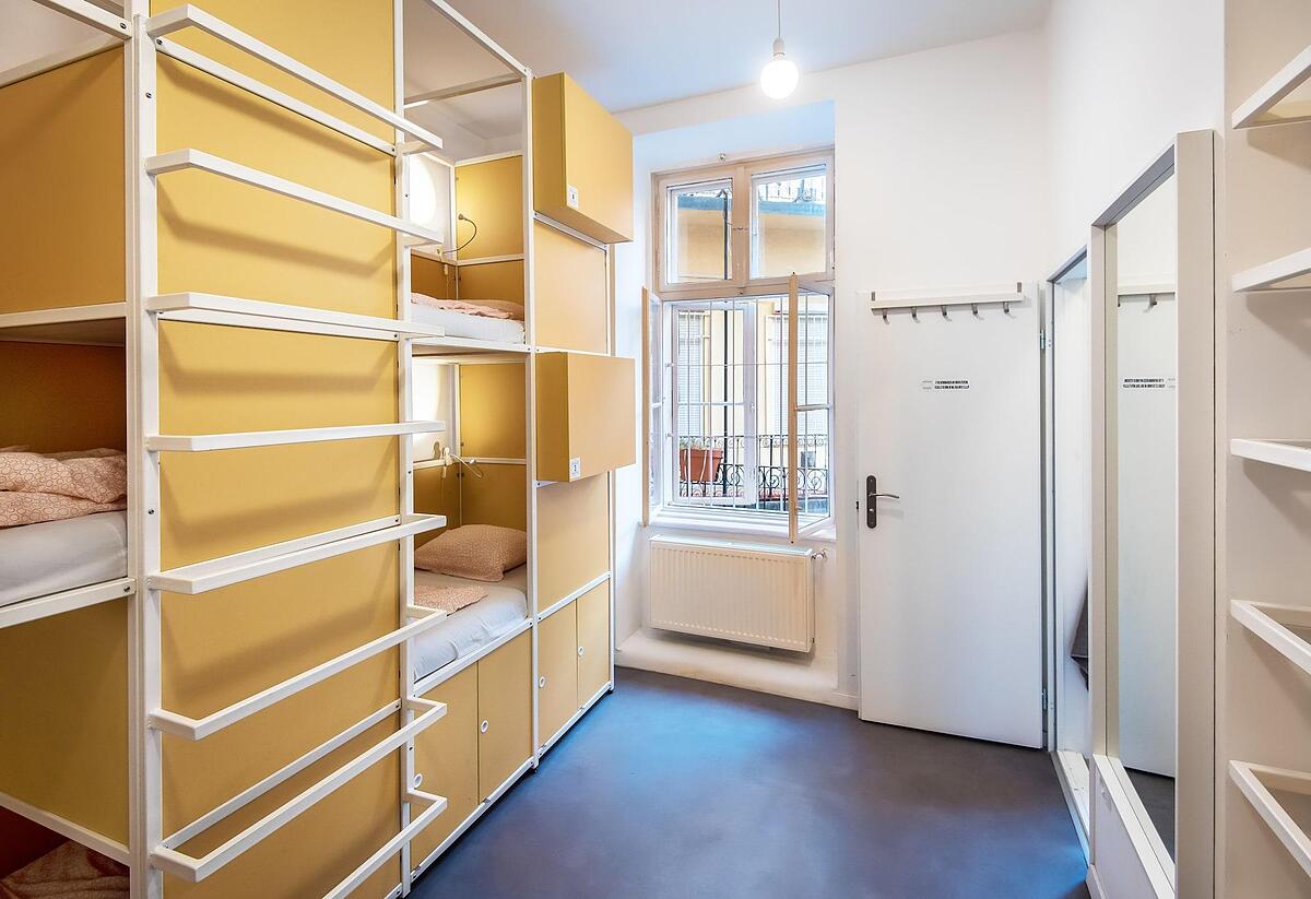 Avenue Hostel