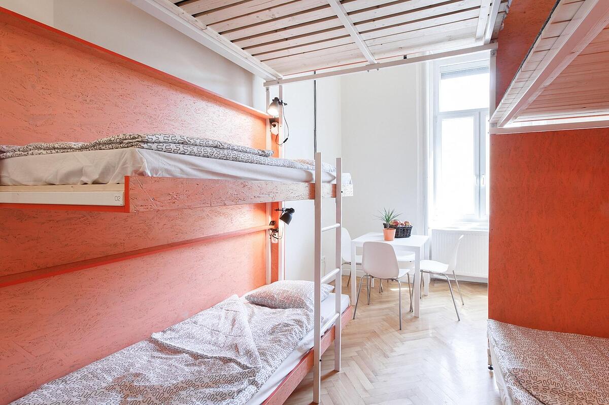 Avenue Hostel