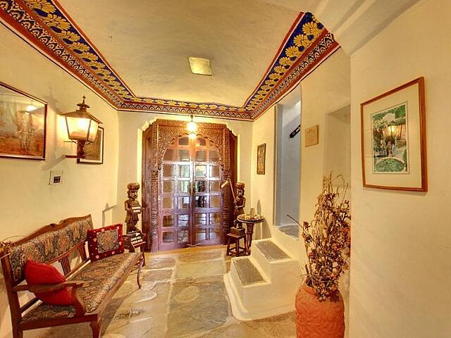 Deogarh Mahal