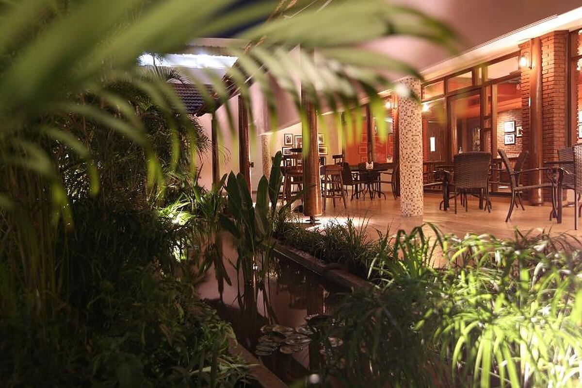 Kwality S Motel Shiraz