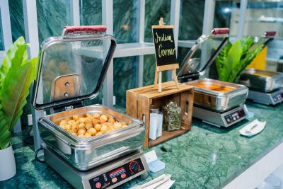 ای-وان د رویال کروز هتل پاتایا