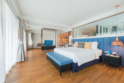 ای-وان د رویال کروز هتل پاتایا