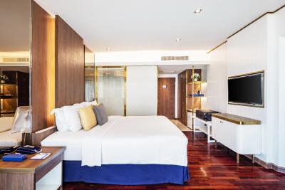 ای-وان د رویال کروز هتل پاتایا