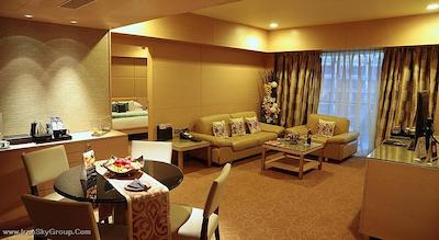 ساهارا استار