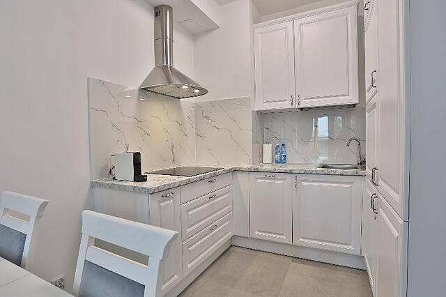 RAJSKA 3 BY PI APARTMENTS