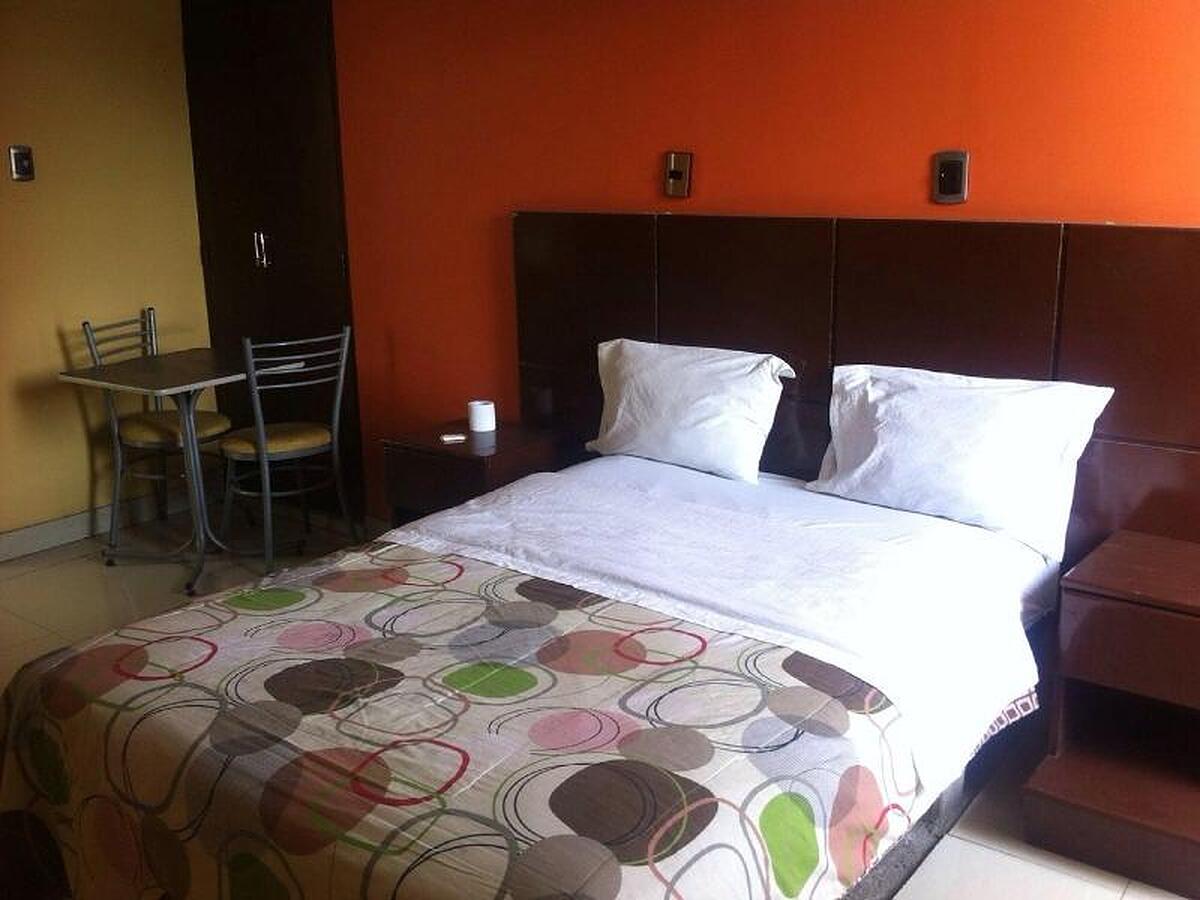 Hostal Sauna Emporio Pizarro