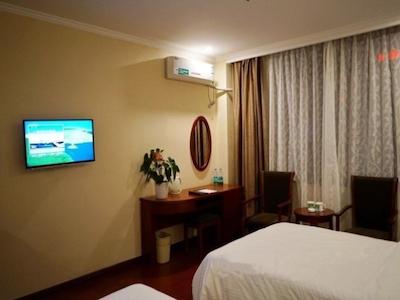 GREENTREE INN JIANGSU XUZHOU PIZHOU RAILWAY STATIO