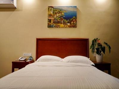 GREENTREE INN JIANGSU XUZHOU PIZHOU RAILWAY STATIO