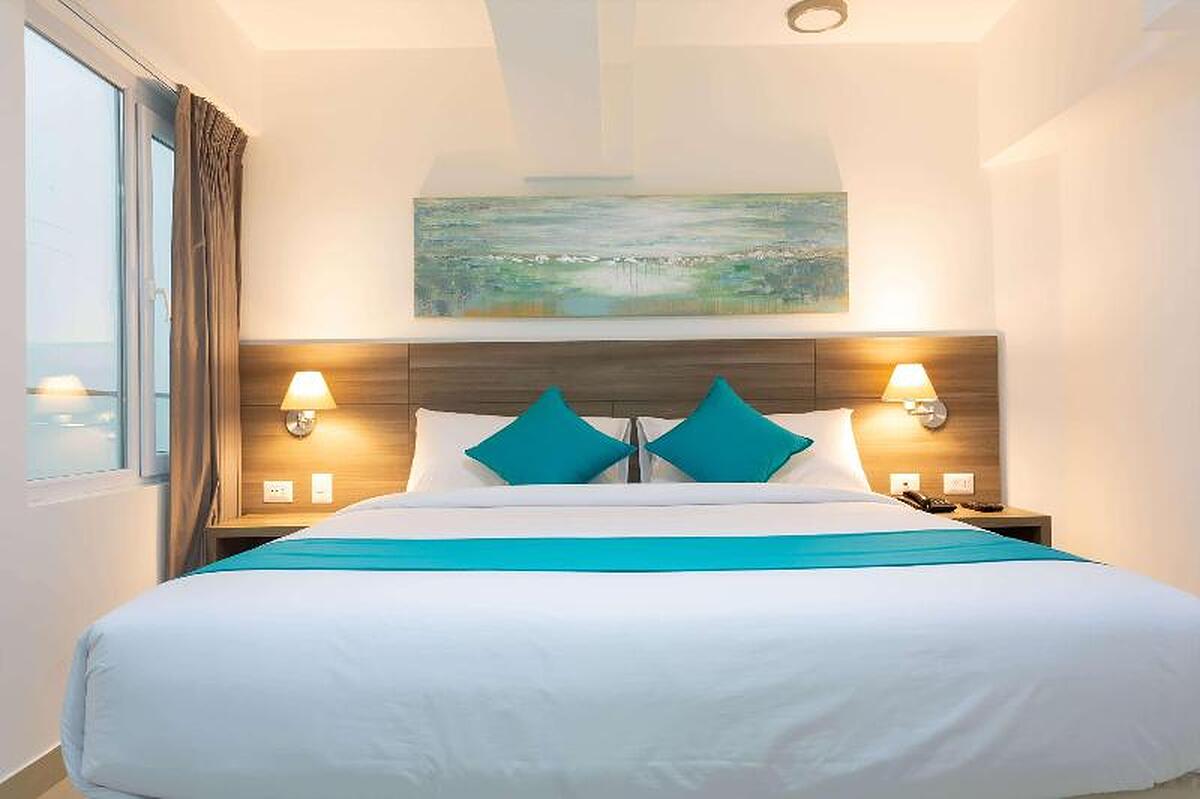 HOWARD JOHNSON BY WYNDHAM LIMA MIRAFLORES LARCO