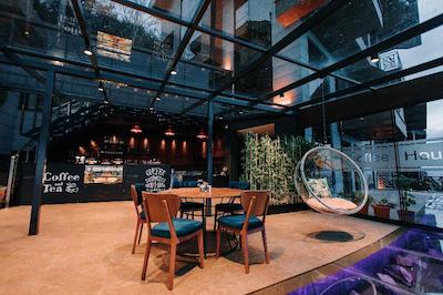 پییرلس ویلاز