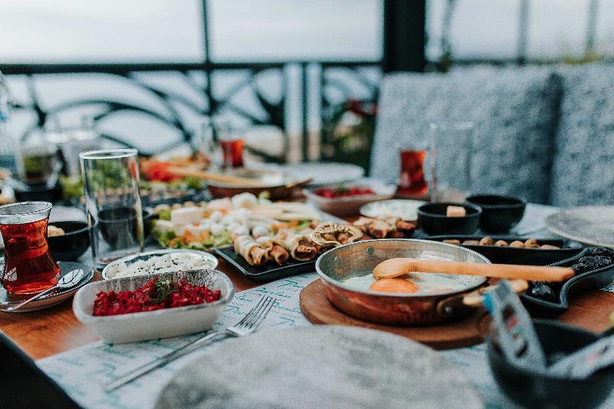 پییرلس ویلاز