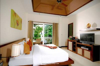 انیاوی توبکاک بیچ ریزورت