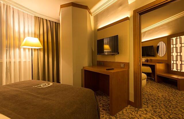 YILMAZOGLU PARK OTEL