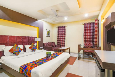 Fabhotel Amrit Residency