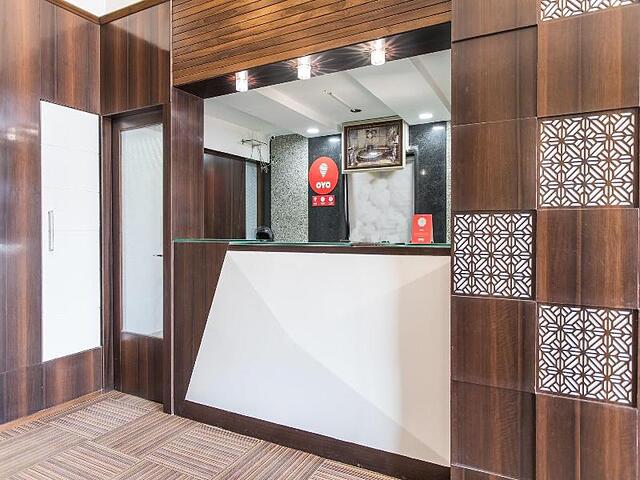 Oyo 9944 Hotel Malwa Inn