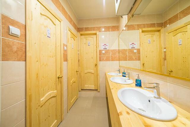 Hostel Izba