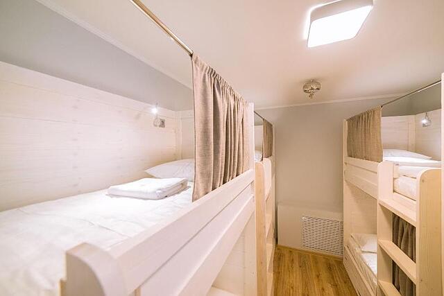 Hostel Izba