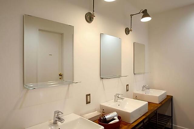 THE LOWER EAST NINE HOSTEL