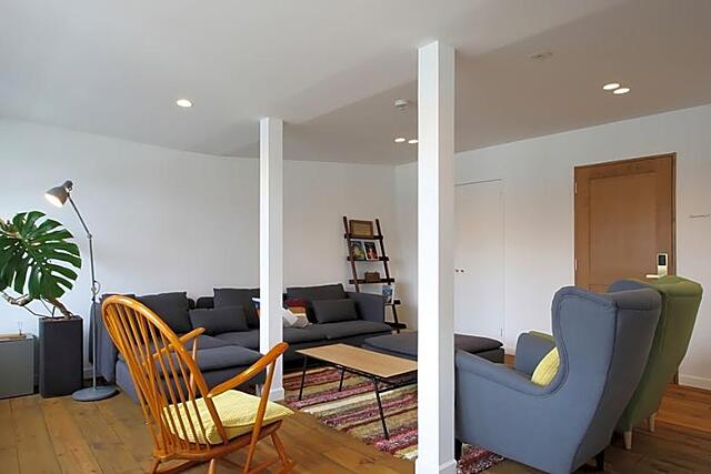 THE LOWER EAST NINE HOSTEL