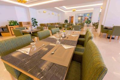 Iridium Taif Hotel