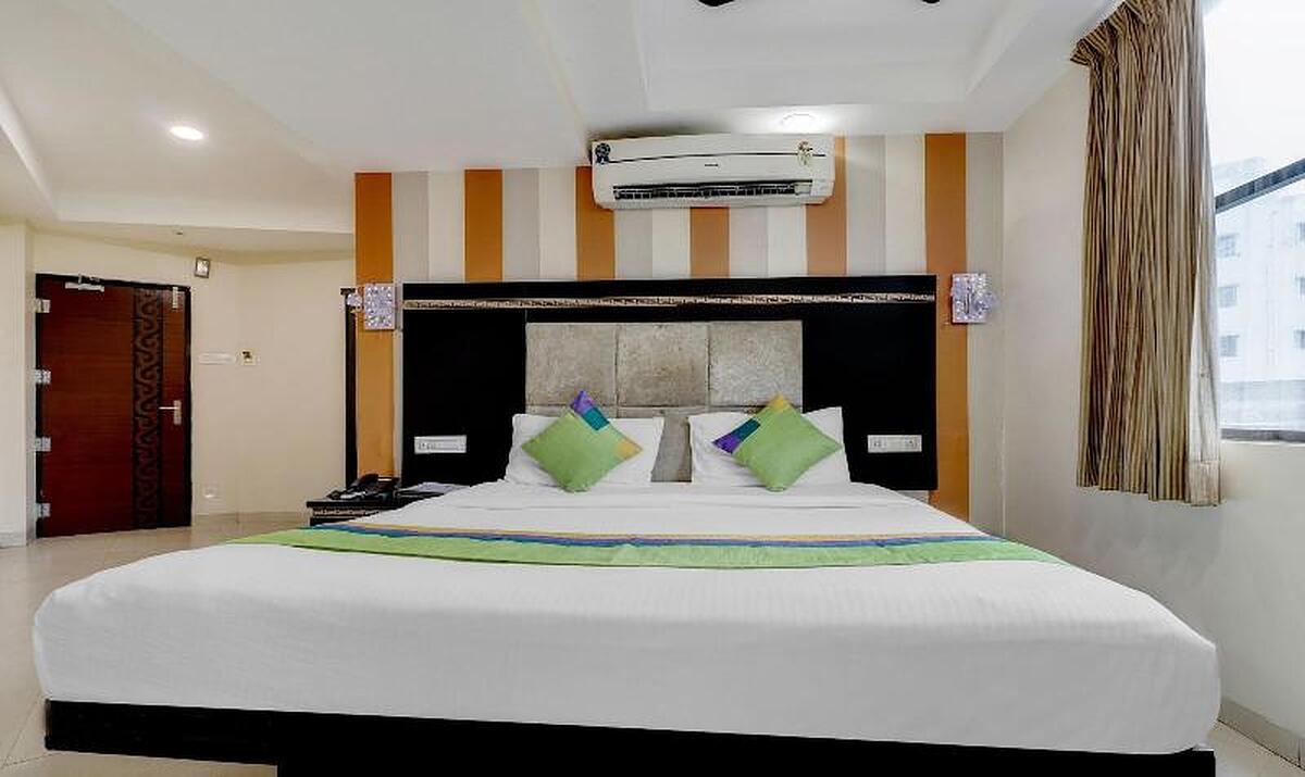 Treebo Trend Orient Grand