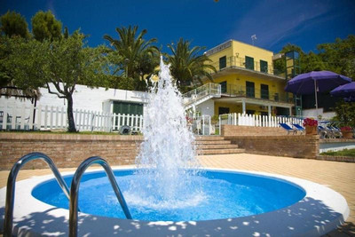 Hotel Le Cave