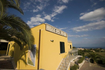 Hotel Le Cave