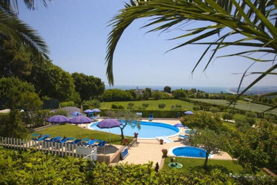 Hotel Le Cave