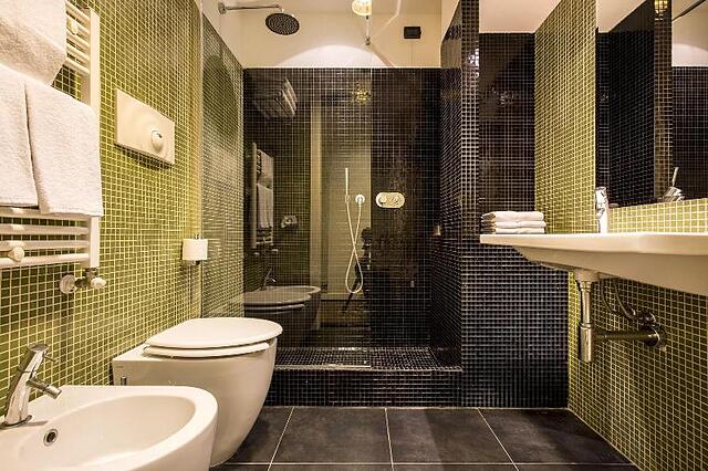 43 STATION HOTEL