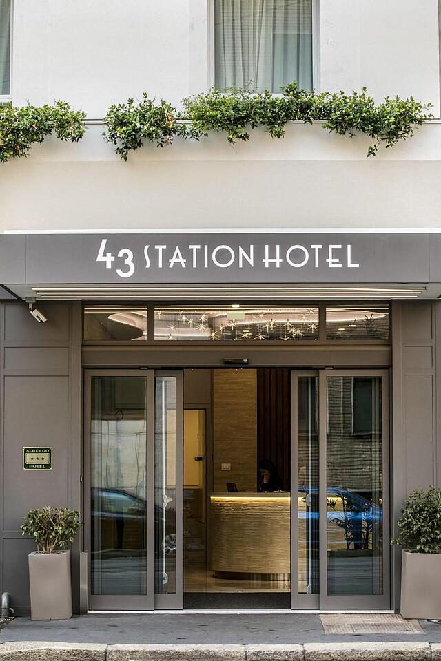 43 STATION HOTEL