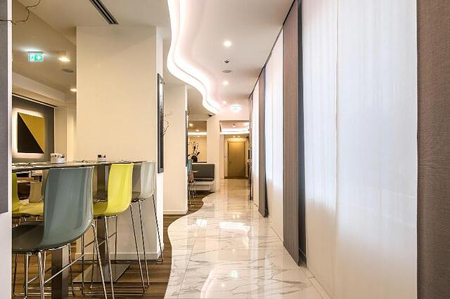 43 STATION HOTEL