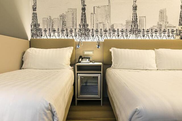 43 STATION HOTEL