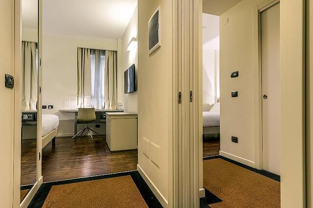 43 STATION HOTEL