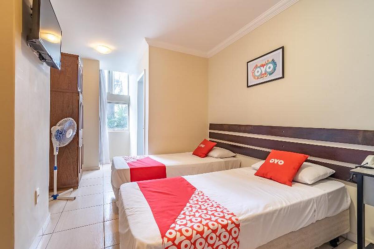 OYO Hotel LEspace