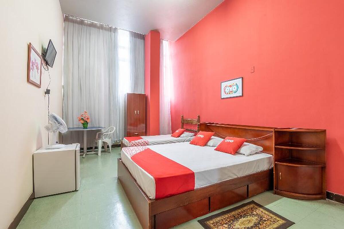 OYO Hotel LEspace